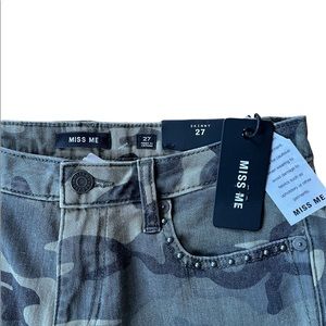 Miss Me Camo Skinny Jeans NWT Sz 27